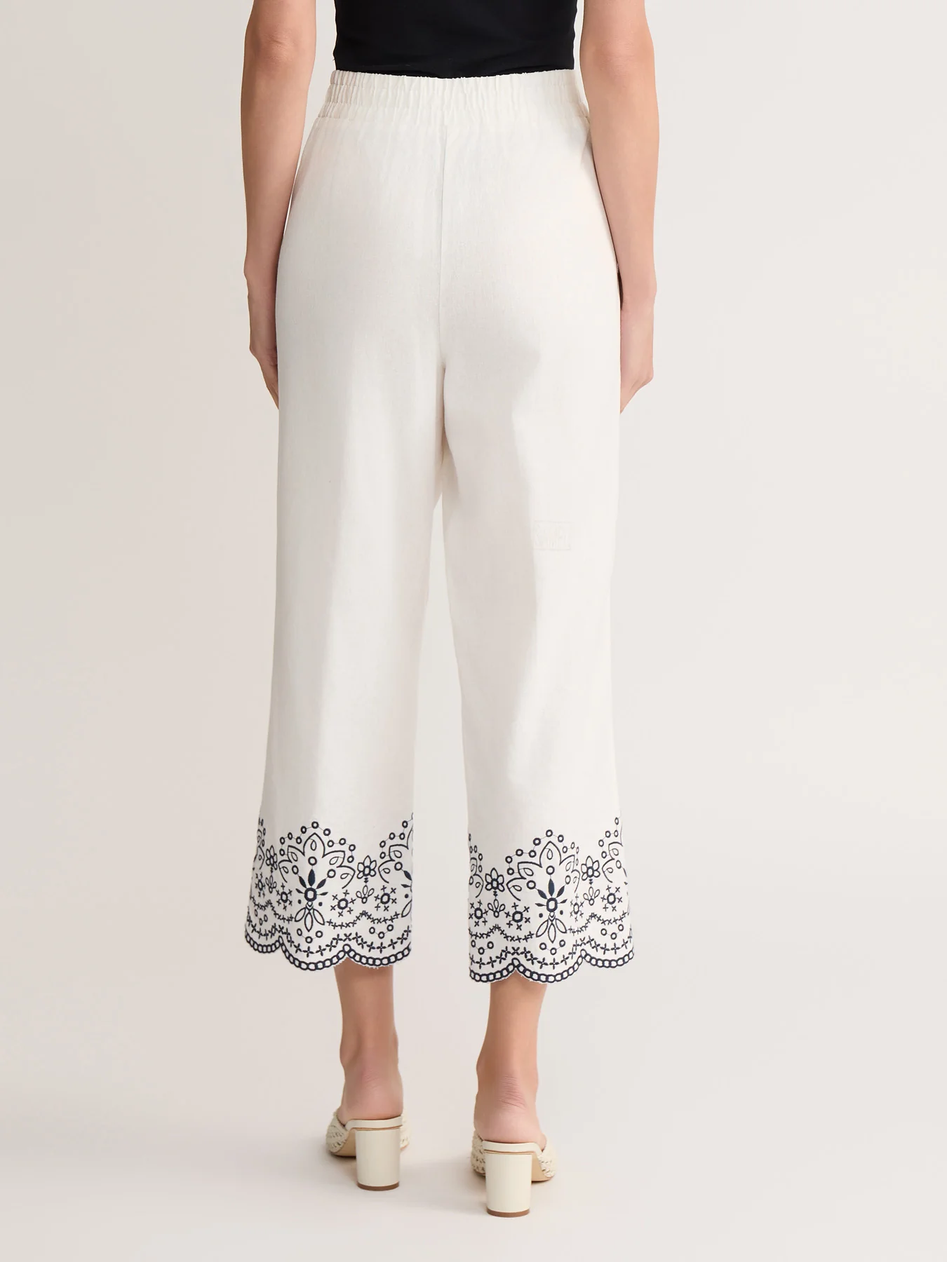 Petite Scallop Hem Embroidered Pant, Linen - Image 3